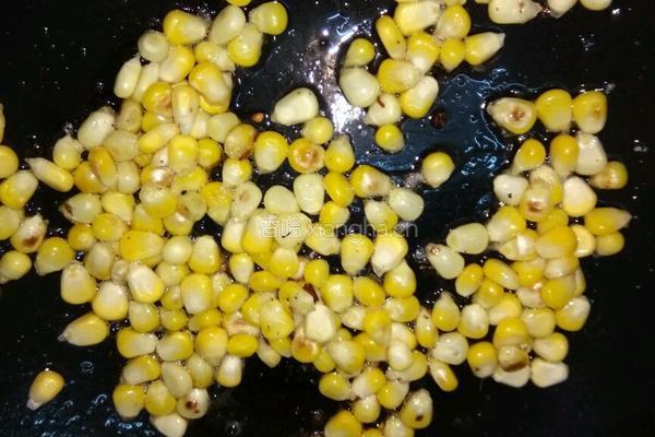 粟米青椒炒瘦肉的做法图解3
