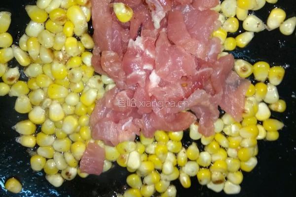 粟米青椒炒瘦肉的做法图解4