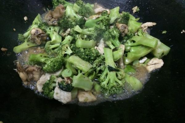 瘦肉炒椰菜花的做法图解8