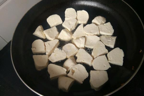 豆腐炒白菜的做法图解4