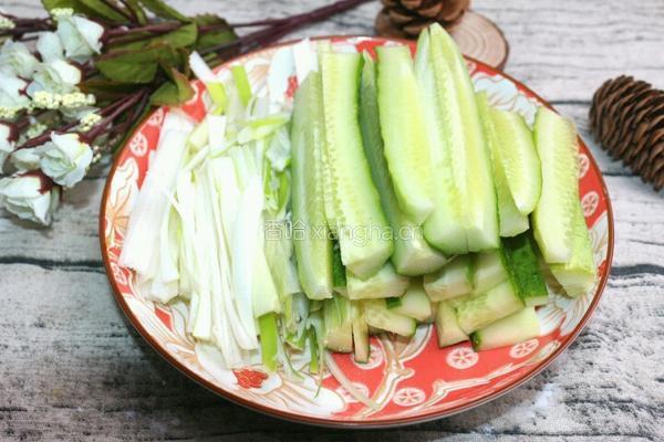 自制鸡肉卷的做法图解13