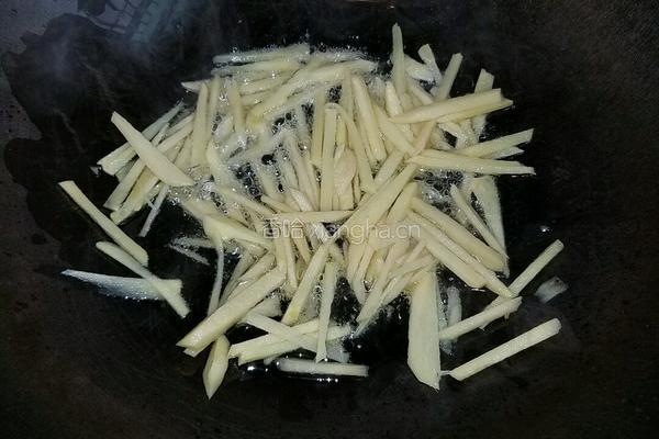 姜丝炒鸭肉的做法图解3