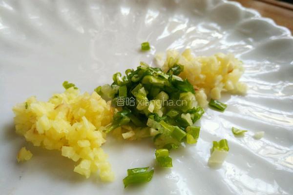 肉片皮蛋炖豆腐的做法图解4