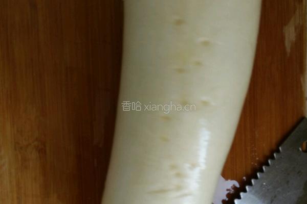 白萝卜卷肉的做法图解1
