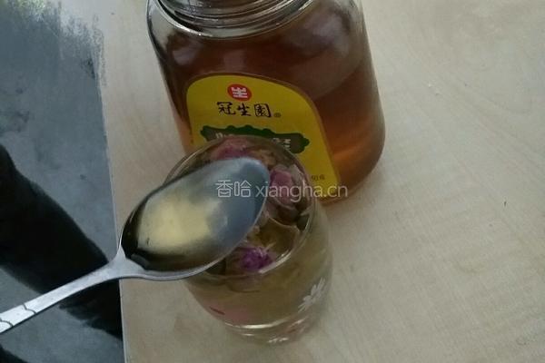 蜂蜜玫瑰花茶的做法图解4