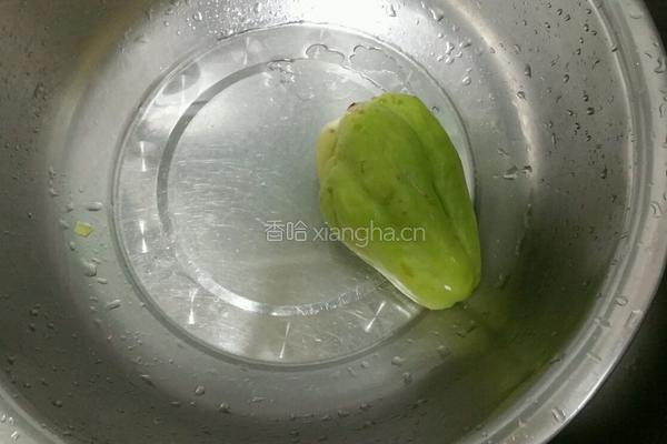 素炒佛手瓜的做法图解1