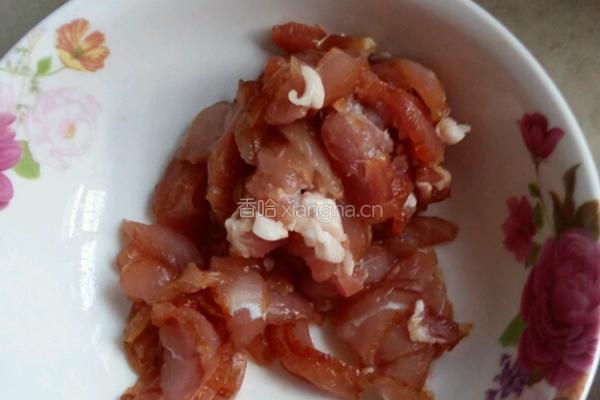 下饭菜泡椒炒肉的做法图解1