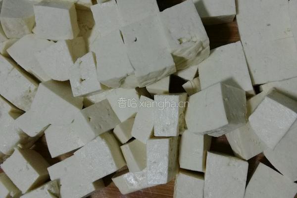 肉末炒北豆腐的做法图解1