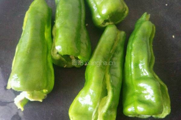 豆豉炒青椒的做法图解2