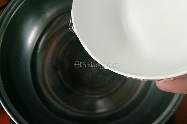 平菇瘦肉汤的做法图解4