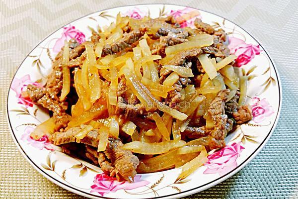 萝卜丝炒牛肉丝的做法图解5