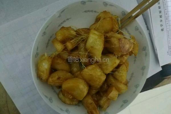 拔丝地瓜的做法图解3