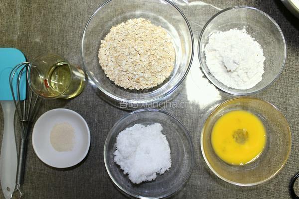 燕麦片脆饼的做法图解1