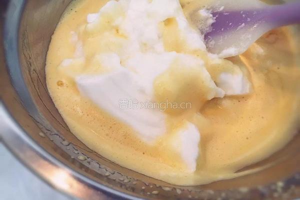 蔓越梅蛋糕卷的做法图解6