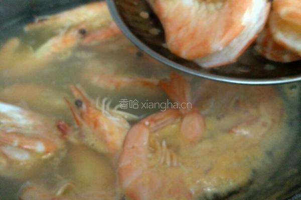 油㸆大虾的做法图解9