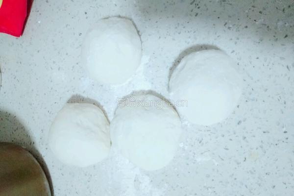韭菜叠馍的做法图解2
