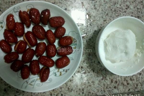 心太软（红枣蒸糯米）的做法图解2