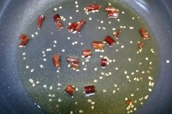 大头菜炒肉的做法图解5