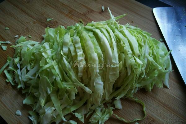素炒包菜的做法图解3