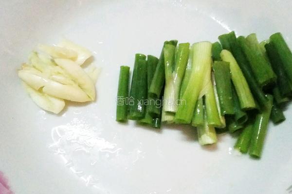 素炒青瓜的做法图解2