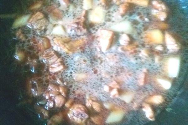 土豆烧鸡块的做法图解8
