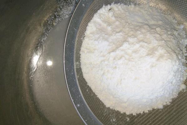 芝麻苏打饼干的做法图解1
