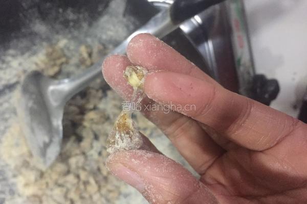 挂霜核桃的做法图解5