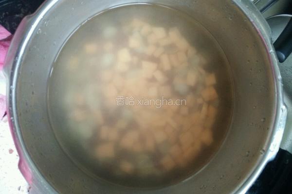 红豆粥的做法图解3