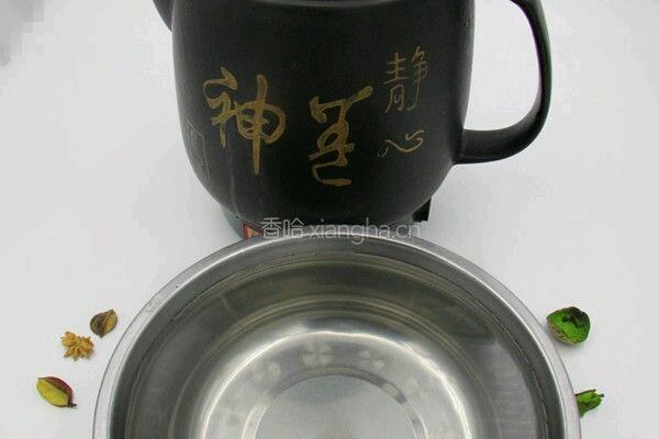 白萝卜羊肉汤的做法图解2