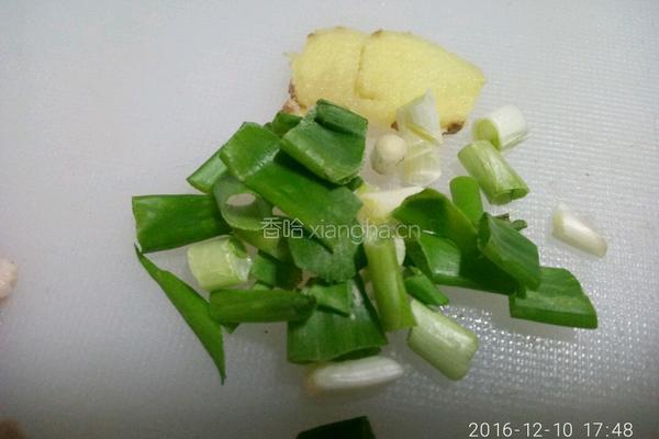 佛手瓜炒肉丝的做法图解3