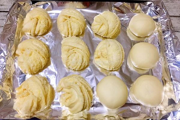 椰蓉面包的做法图解20