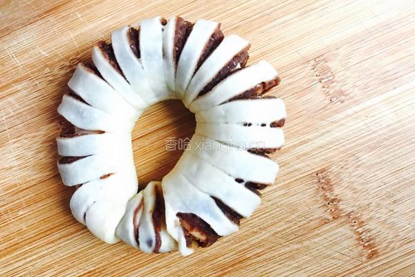 豆沙面包的做法图解8