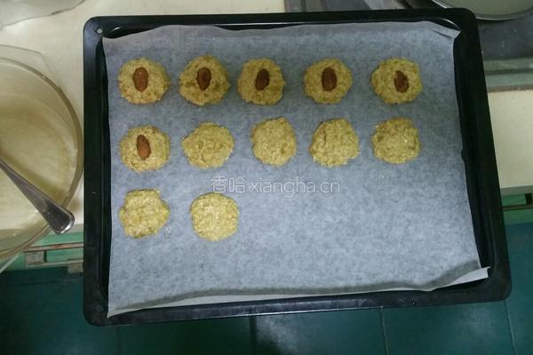 快手菜Angela的美味减脂燕麦饼干(內附热量表)香香呢的做法图解6
