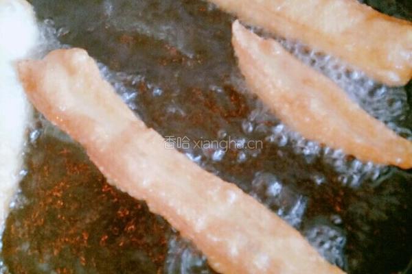 自制油条的做法图解5