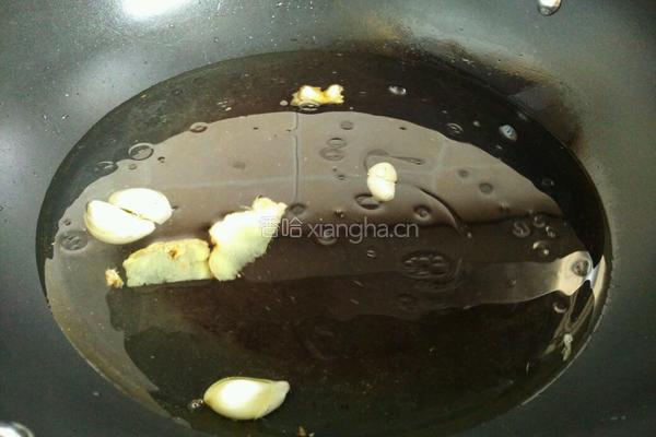 泡椒鲫鱼的做法图解4