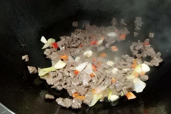 鲜豌豆牛肉粒的做法图解9
