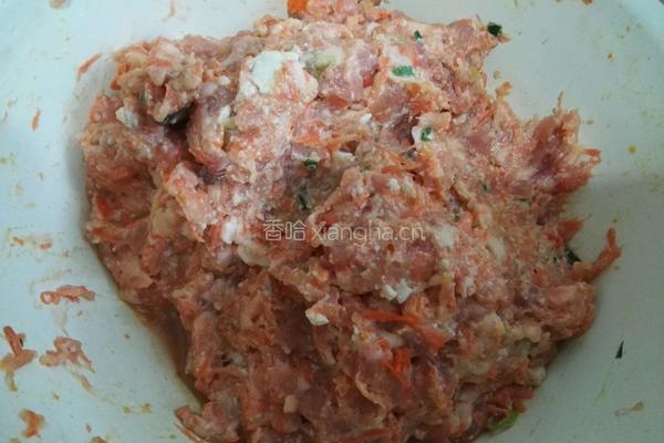 胡萝卜肉末豆腐水晶丸的做法图解3