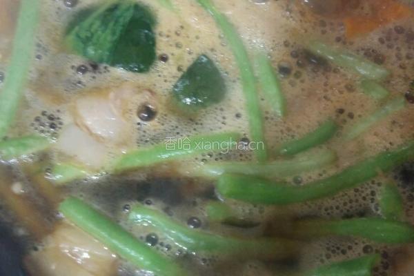 豆角炖窝瓜的做法图解6