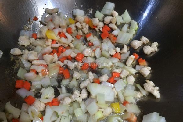 鸡丁炒饭的做法图解6