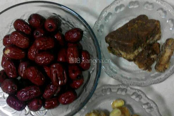 红枣姜茶的做法图解1