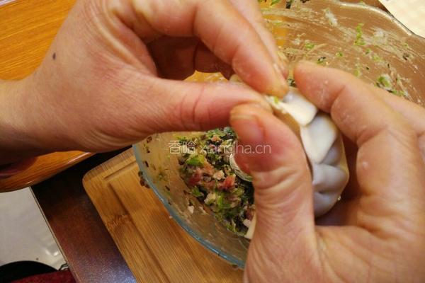 月牙饺子包法的做法图解15
