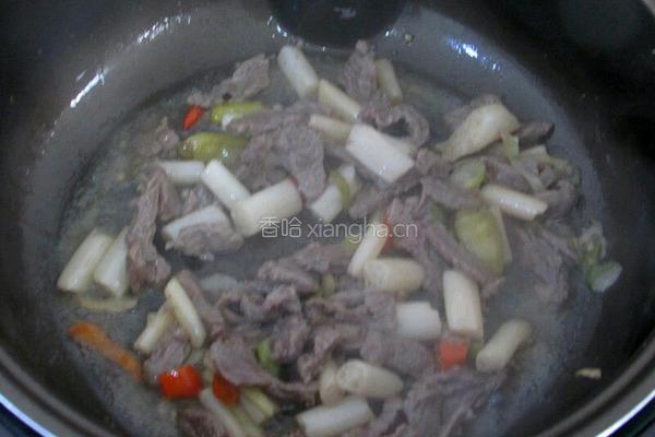 泡藕带爆炒牛肉的做法图解4