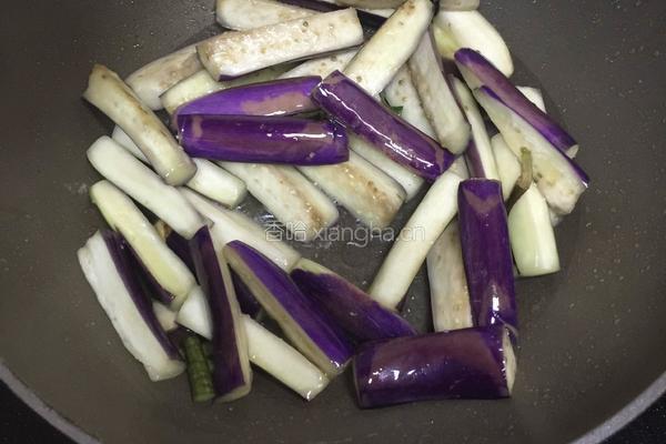 蒜蓉茄子的做法图解4
