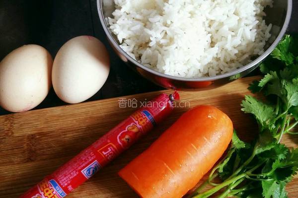 香煎米饭饼的做法图解1