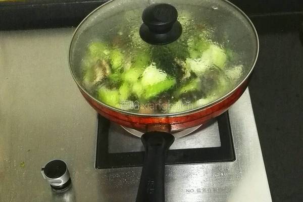 紫青菜烩香菇的做法图解7