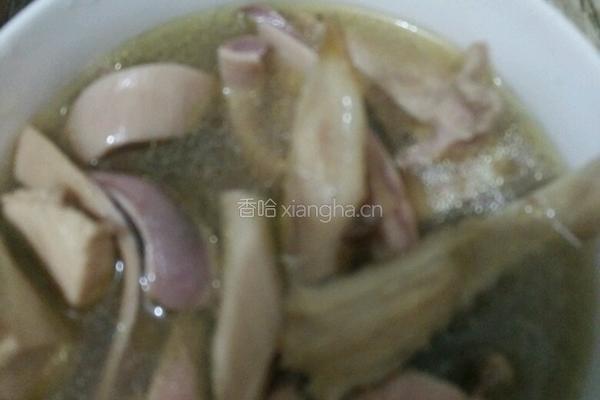猪肚煲鸡汤