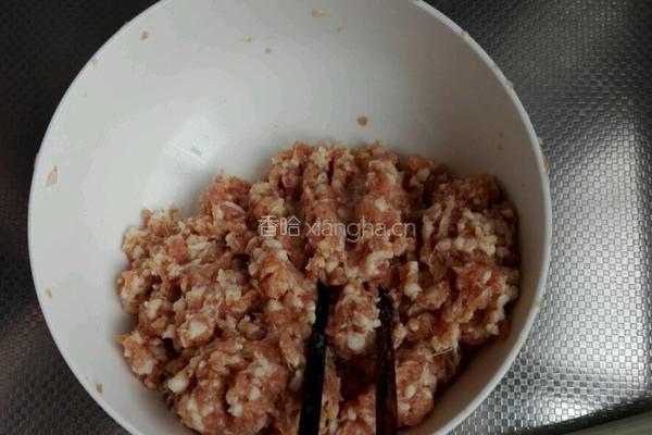 炸萝卜豆腐肉丸的做法图解3