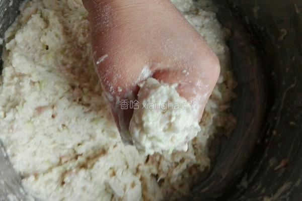 炸萝卜豆腐肉丸的做法图解10
