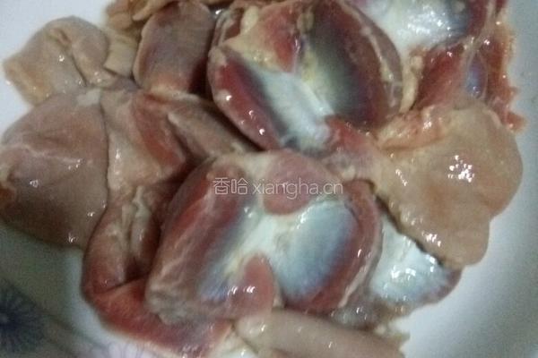 家常爆鸡胗的做法图解1