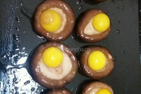香菇烤鹌鹑蛋的做法图解1